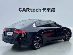 BMW 5 Series Facelift 530Li Premier M Sport Package - ფოტო 4