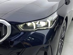 BMW 5 Series Facelift 530Li Premier M Sport Package - ფოტო 6
