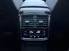 Volkswagen Passat 380TSI Dragon Ascendant Edition - ფოტო 13