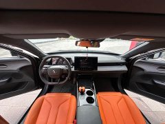 Changan UNI-V 2025 Third Generation 1.5T 500Bar Luxury Sport Edition - ფოტო 4