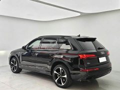 Audi Q7 55 TFSI quattro S line Sport - ფოტო 17