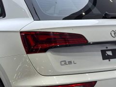 Audi Q5L 40T Luxury Dynamic - ფოტო 11