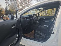 Toyota Corolla 2022 Hybrid 1.8H E-CVT Luxury - ფოტო 7