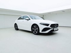Mercedes-Benz A-Class 2023 A 200 L Fashion Edition - ფოტო 3