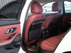 BMW 3 Series 320Li M Sport Package - ფოტო 16