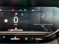 Land Rover Range Rover 3.0L V6 400PS Genesis Extended Wheelbase - ფოტო 14