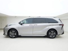 Toyota Grevias 2.5L Hybrid Luxury - ფოტო 3