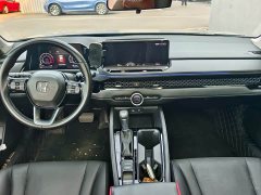 Honda Accord 260TURBO Premium Edition - ფოტო 8