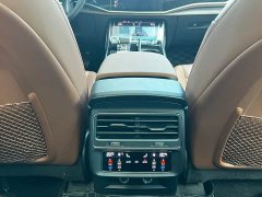 Audi Q7 55 TFSI quattro S line Sport - ფოტო 14