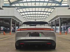 NIO ET5T 2023 75kWh Touring - ფოტო 4