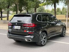 BMW X5 xDrive 40Li M Sport Package - ფოტო 7