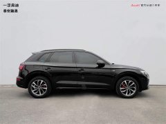 Audi Q5L 40 TFSI Luxury Dynamic - ფოტო 3