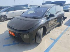 Li Auto i8 Standard Edition - ფოტო 1