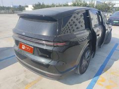 Li Auto i8 Standard Edition - ფოტო 2
