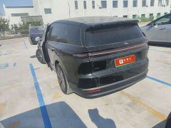 Li Auto i8 Standard Edition - ფოტო 6