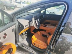 Li Auto i8 Standard Edition - ფოტო 7