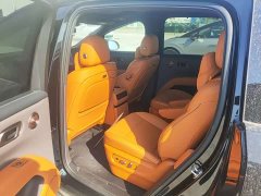 Li Auto i8 Standard Edition - ფოტო 8