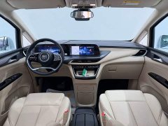 Buick GL8 New Energy Lusang Respect Edition - ფოტო 9