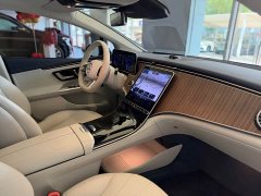 Mercedes-Benz EQE 2022 350 Luxury - ფოტო 17