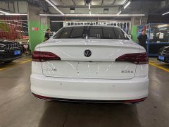 Volkswagen Bora 1.5L Automatic Fashion Smart Connected Edition - photo 5