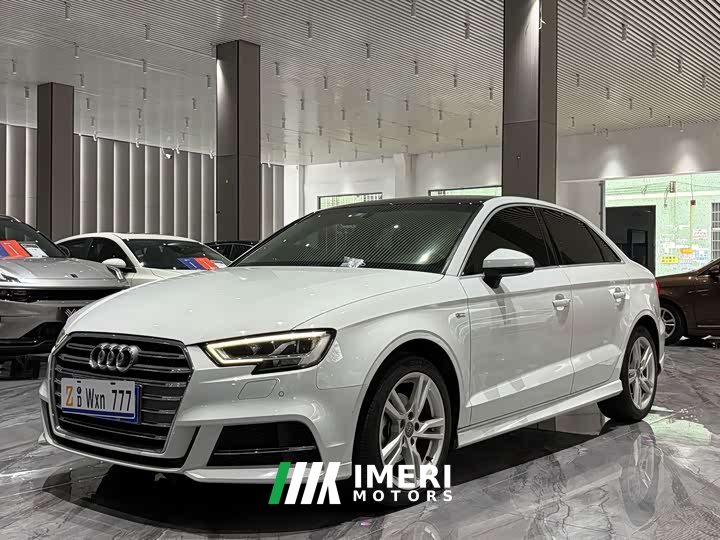 Audi A3 Limousine 35 TFSI Fashion Edition National VI