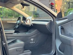 Tesla Model Y 2023 Rear-Wheel Drive - ფოტო 13