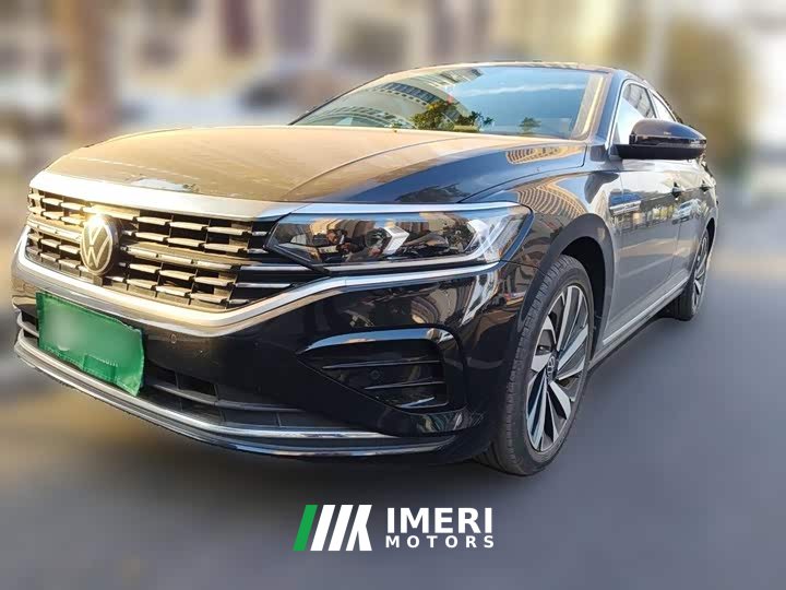 Volkswagen Passat 330TSI Elite
