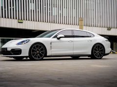 Porsche Panamera 4 Executive Extended Platinum Edition 2.9T - ფოტო 1