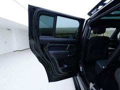 Land Rover Defender 2025 110 3.0T P400 X-Dynamic HSE - ფოტო 19