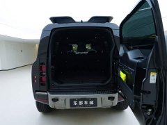 Land Rover Defender 2025 110 3.0T P400 X-Dynamic HSE - ფოტო 8