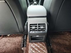 Voyah Peugeot 408 2022 1.6T Chase Light Edition - ფოტო 11