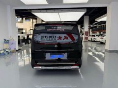Mercedes-Benz Vito 2.0T Elite 7-Seater - ფოტო 17