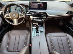 BMW 5 Series 530Li Premier M Sport Package - ფოტო 4