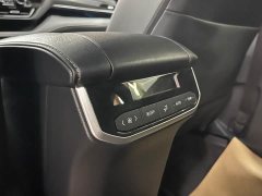 Toyota Crown Venza 2022 2.0T AWD Sport Edition - ფოტო 13
