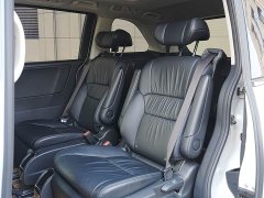 Honda Odyssey 2.0L Sharp Premium Edition - ფოტო 9