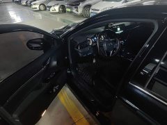 Toyota Camry 2.0G Luxury - ფოტო 12