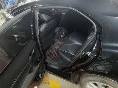 Toyota Camry 2.0G Luxury - ფოტო 13