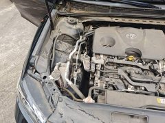 Toyota Camry 2.0G Luxury - ფოტო 20