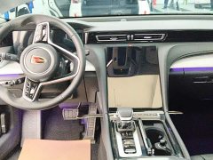 FAW Red Flag H5 PHEV 2025 170 Super Hybrid Edition - ფოტო 12