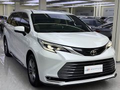 Toyota 2026 Sienna 2.5L Hybrid AWD Premium Edition - ფოტო 3