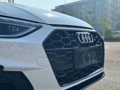 Audi A4L 40 TFSI Luxury Dynamic - ფოტო 4