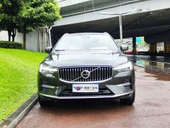 Volvo XC60 2022 B5 AWD Smart Luxury Edition - ფოტო 2