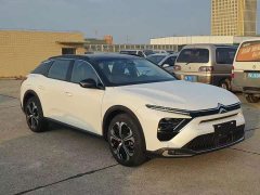 Dongfeng C5 X 1.6T Lingbufan - ფოტო 3