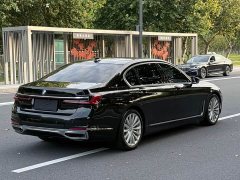 BMW 7 Series 730Li Luxury Package - ფოტო 14