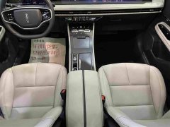 Lincoln Aviator 2.0T AWD Prestige Edition - ფოტო 10