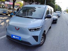 Wuling Yangguang 2024 300km Comfort Passenger Van 75kW - ფოტო 1