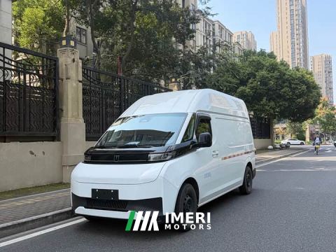 2025 BYD Long-Range Super Remote Super VAN Control Edition Action Series - Mid-wheelbase High-roof 68kWh