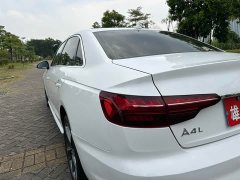 Audi A4L 40 TFSI Fashion Dynamic - ფოტო 9