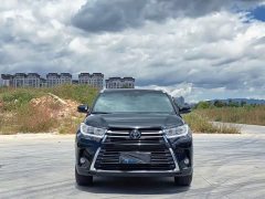 Toyota Highlander 2.0T AWD Premium 7-Seater - ფოტო 1