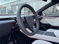 Tesla Model Y Rear-Wheel Drive - ფოტო 11